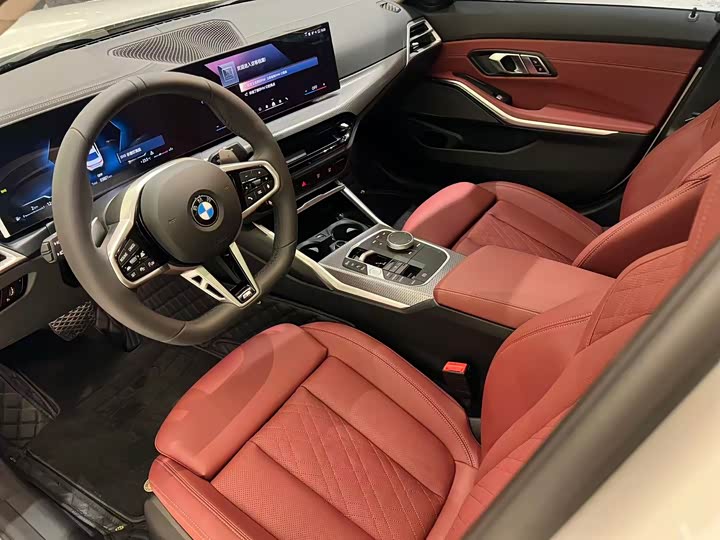 BMW 3 Series 2025 2025款 330Li M运动曜夜套装