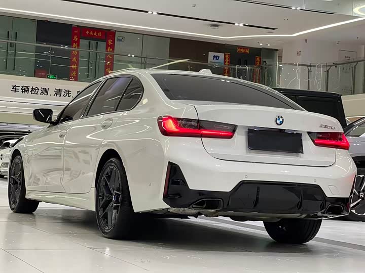 BMW 3 Series 2025 2025款 330Li M运动曜夜套装