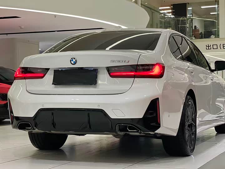BMW 3 Series 2025 2025款 330Li M运动曜夜套装
