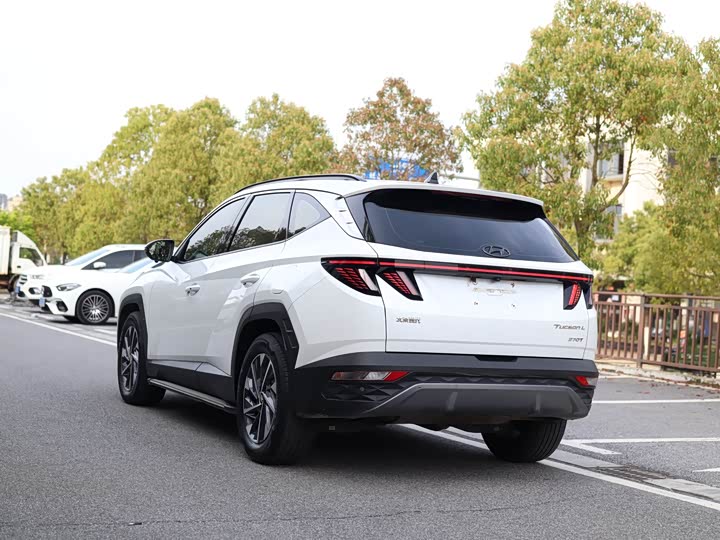 Hyundai Tucson L 2023 2023款 途胜L 1.5T 自动两驱GLX精英版