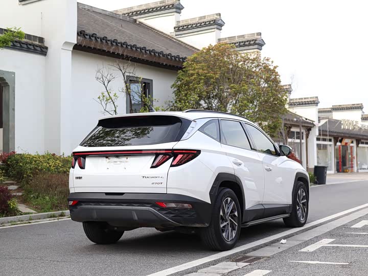 Hyundai Tucson L 2023 2023款 途胜L 1.5T 自动两驱GLX精英版