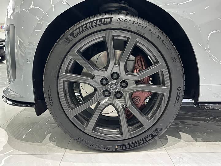Land Rover Range Rover Sport 2025 2025款 4.4 V8 SV Edition Two