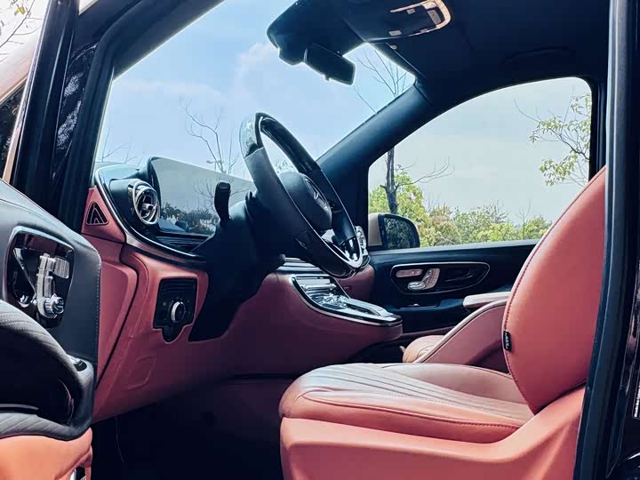 2024 Mercedes-Benz Vito