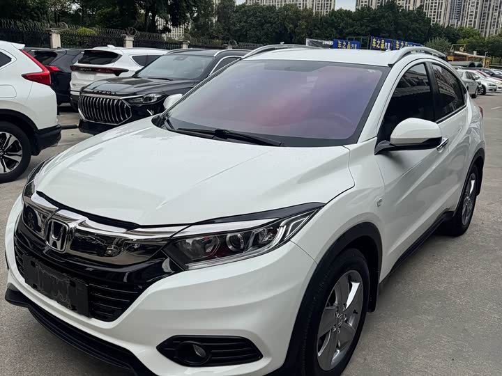 Photo 3 - Honda Vezel