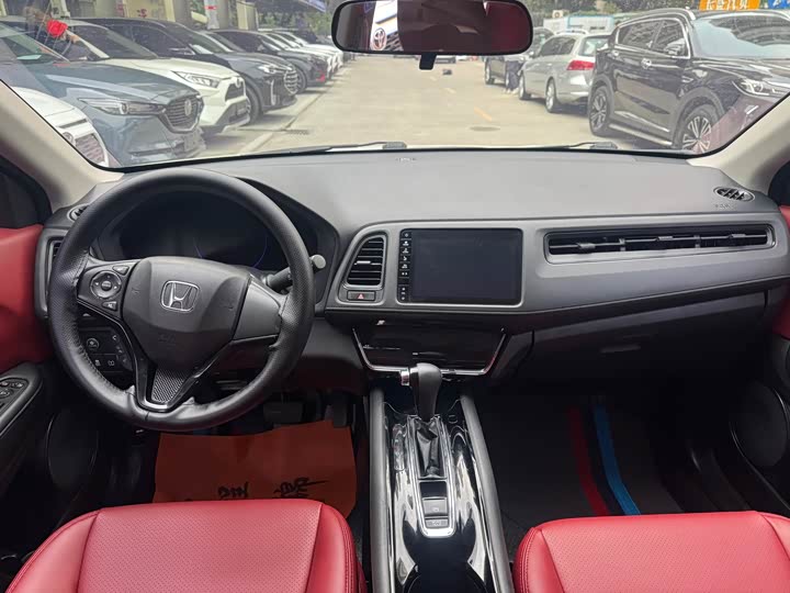 Photo 9 - Honda Vezel