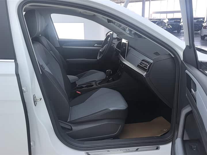 Volkswagen Lavida 2024 2024款 1.5L 自动五百万版