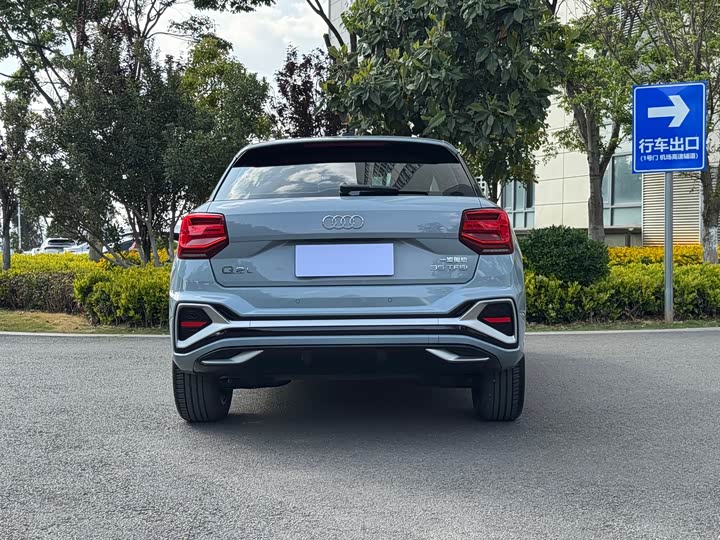 Фото 5 - Audi Q2L