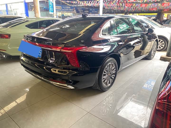 Zdjęcie 9 - Hongqi H5