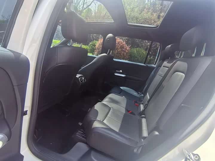Mercedes-Benz GLB-Class 2022 2022款 改款二 GLB 200 时尚型