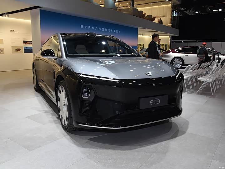 2025 Nio ET9