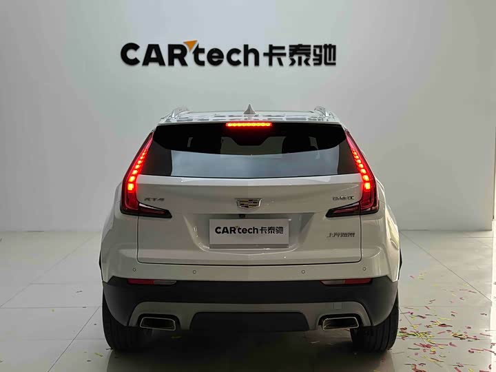 Фото 4 - Cadillac XT4