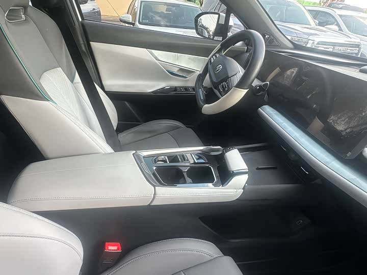 Changan UNI-T 2023 2023款 第二代 1.5T 尊贵型