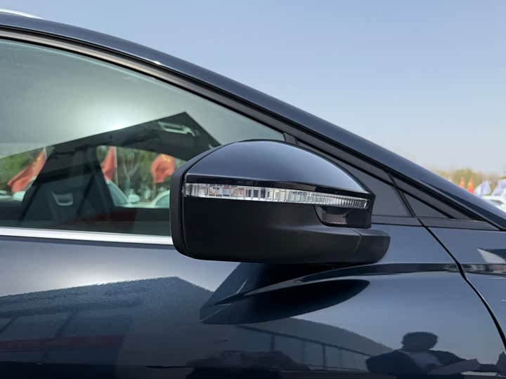 Фото 5 - Audi Q4 e-tron