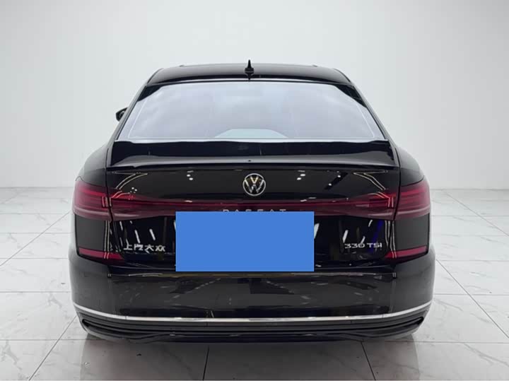 Фото 3 - Volkswagen Passat