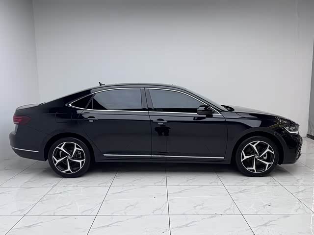 Фото 6 - Volkswagen Passat