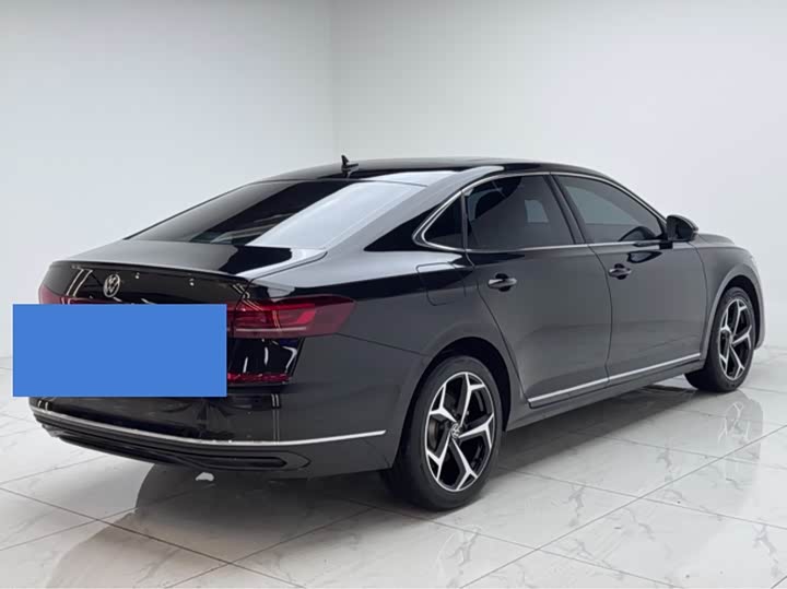 Фото 8 - Volkswagen Passat