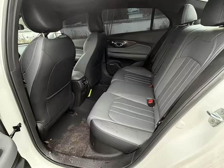 GAC Trumpchi Empow R 2025 2025款 270T DCT 影豹R-Style劲享版