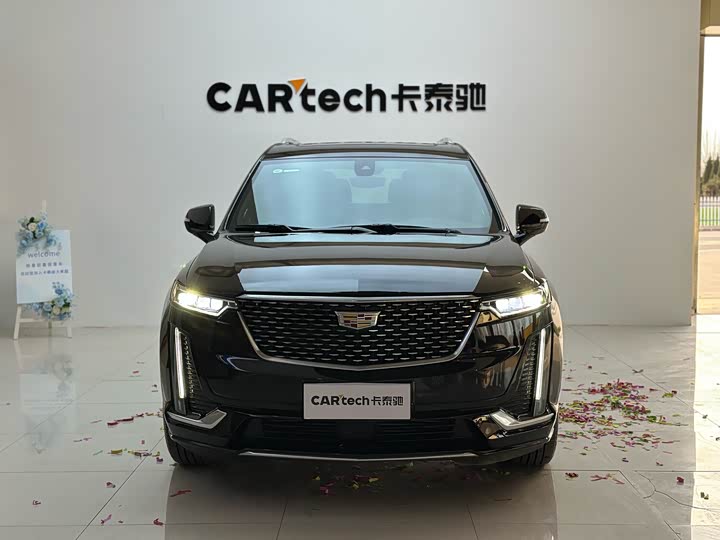 2025 Cadillac XT6