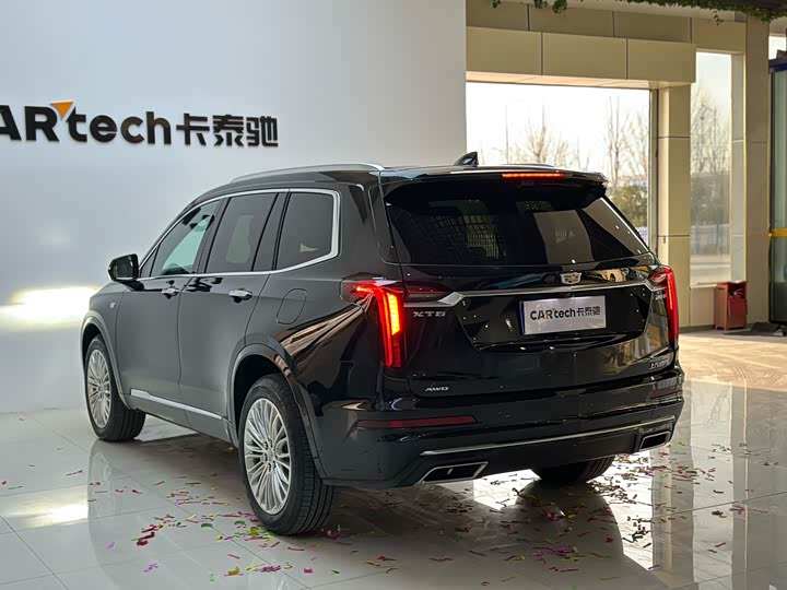 2025 Cadillac XT6