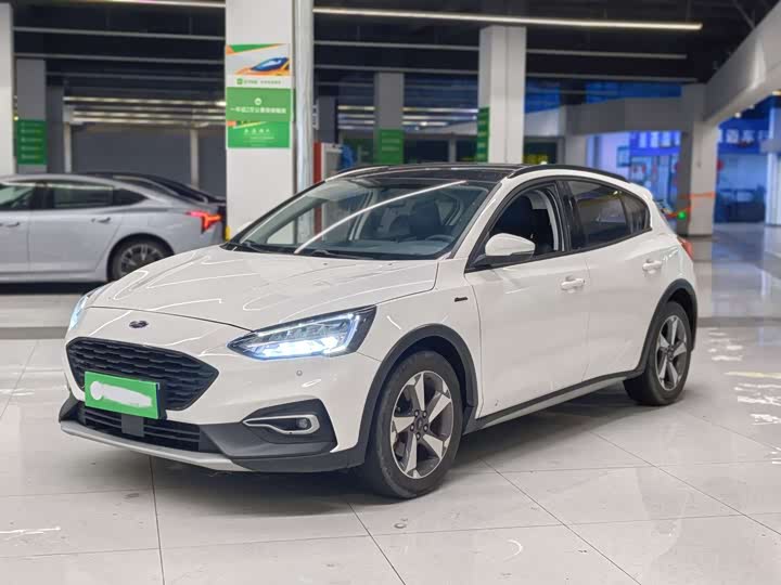 Ford Focus Active 2021 2021款 EcoBoost 180 自动劲潮型