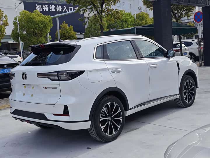 Changan CS55 Plus Hybrid 2025 2025款 智慧新蓝鲸 125km 战舰版