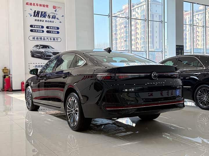 Volkswagen Magotan 2026 2026款 380TSI DSG尊贵版大迈包