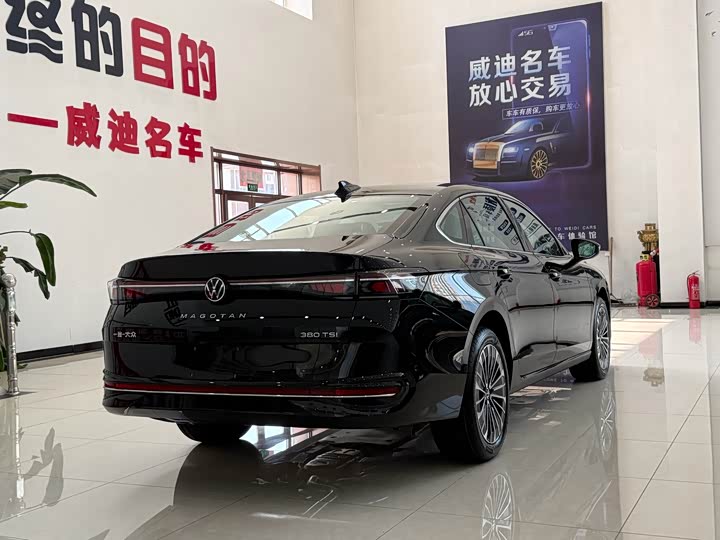 Volkswagen Magotan 2026 2026款 380TSI DSG尊贵版大迈包