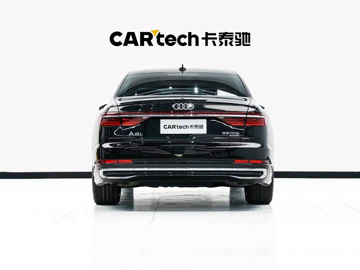 Фото 5 - Audi A8