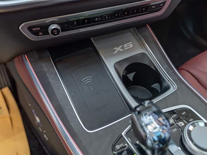 Zdjęcie 8 - BMW X5