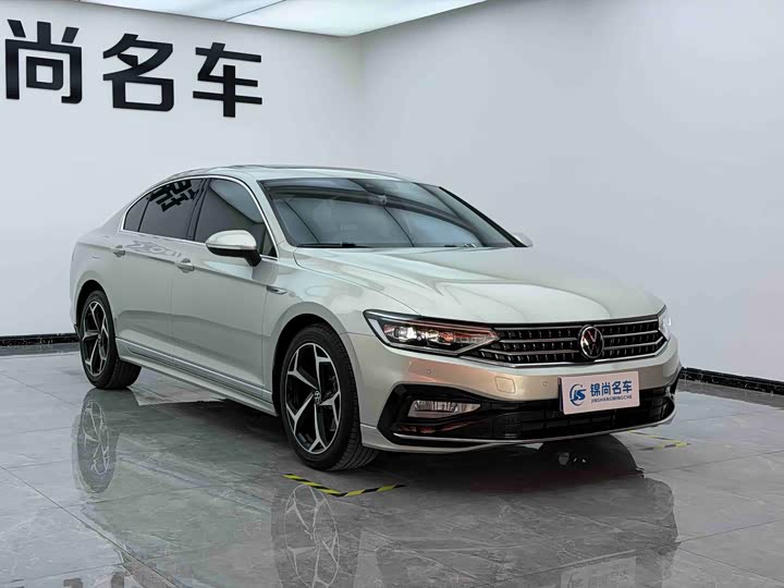 Фото 4 - Volkswagen Magotan