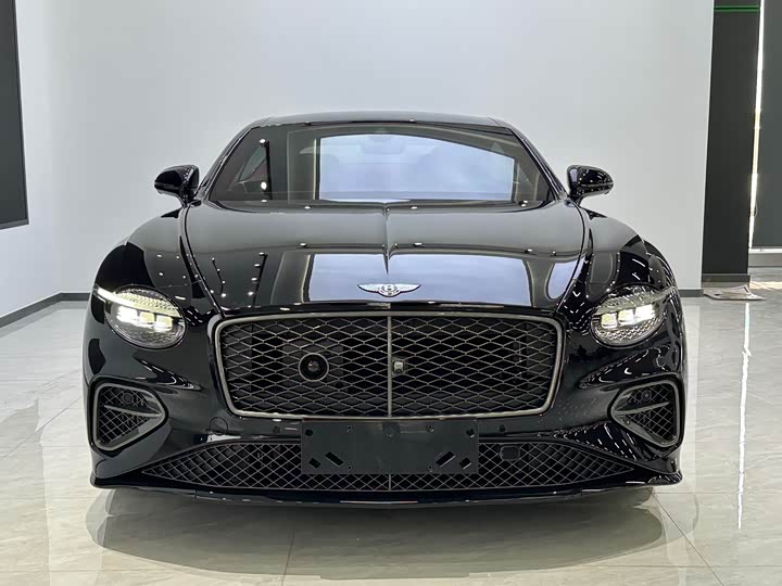 Фото 2 - Bentley Continental GT Hybrid