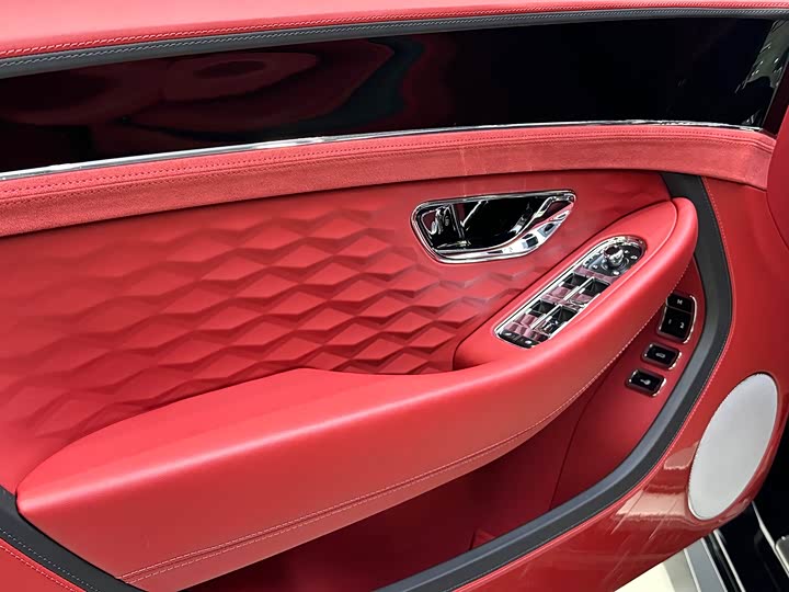 Фото 9 - Bentley Continental GT Hybrid