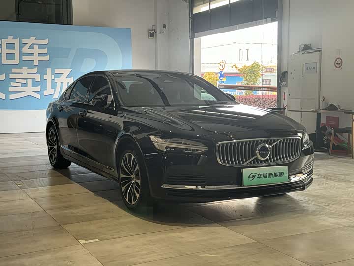 Volvo S90 Hybrid 2025 2025款 插电式混动 四驱长续航智逸豪华版