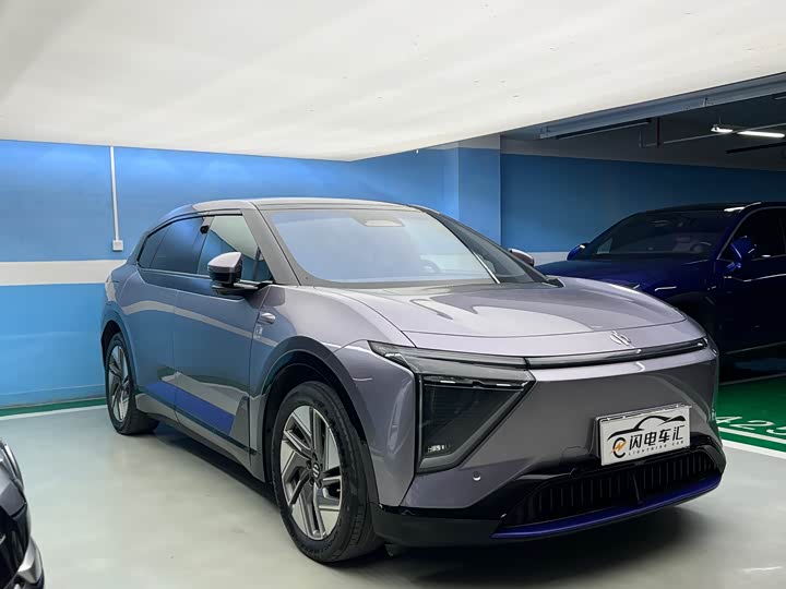 HiPhi Y 2023 2023款 560km 先锋版