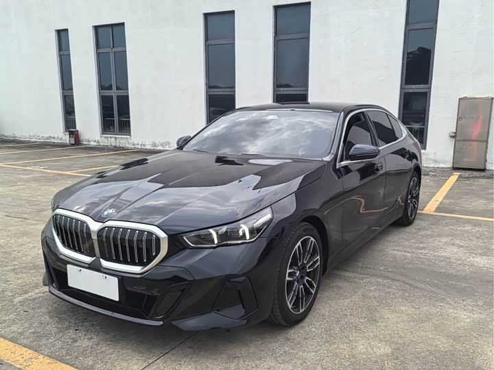 BMW 5 Series 2026 2026款 525Li M运动套装
