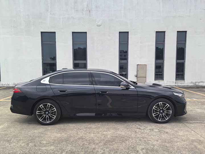 BMW 5 Series 2026 2026款 525Li M运动套装