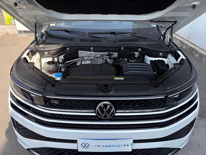 Volkswagen Tavendor 2024 2024款 380TSI 四驱R-Line巡游版