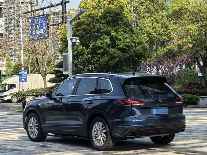 Volkswagen Touareg 2022 2022款 2.0TSI 锐尚版