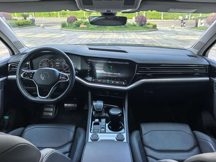 Volkswagen Touareg 2022 2022款 2.0TSI 锐尚版