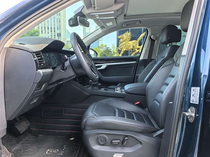 Volkswagen Touareg 2022 2022款 2.0TSI 锐尚版