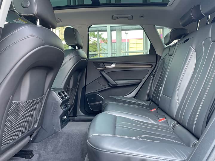 Audi Q5L 2021 2021款 45 TFSI 臻选动感型