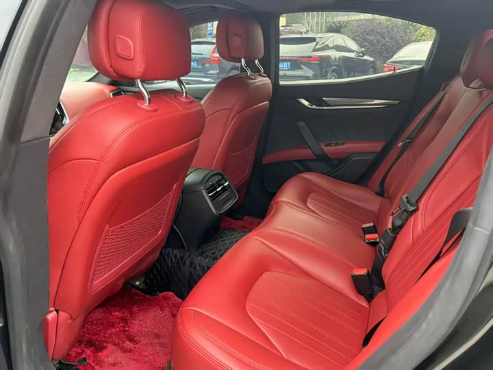 Maserati Ghibli 2021 2021款 2.0T 锋芒版
