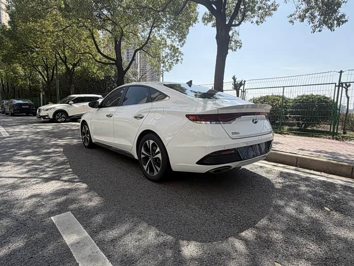Hyundai Lafesta 2021 2021款 280TGDi DLX豪华版