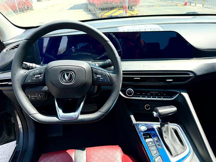 Фото 6 - Changan Eado Plus