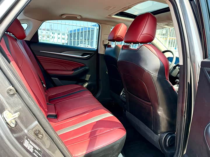Фото 8 - Changan Eado Plus