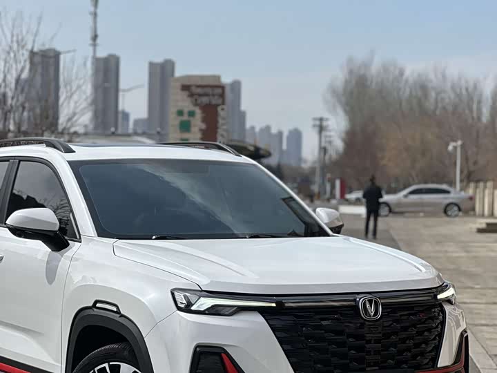 Changan CS35 Plus 2023 2023款 畅享版 1.4T DCT尊贵型