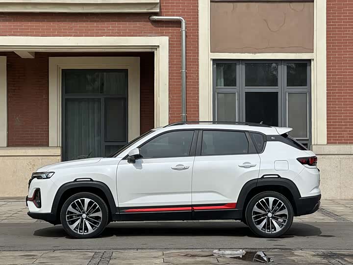 Changan CS35 Plus 2023 2023款 畅享版 1.4T DCT尊贵型