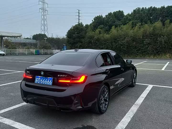 BMW 3 Series 2025 2025款 330Li M运动曜夜套装