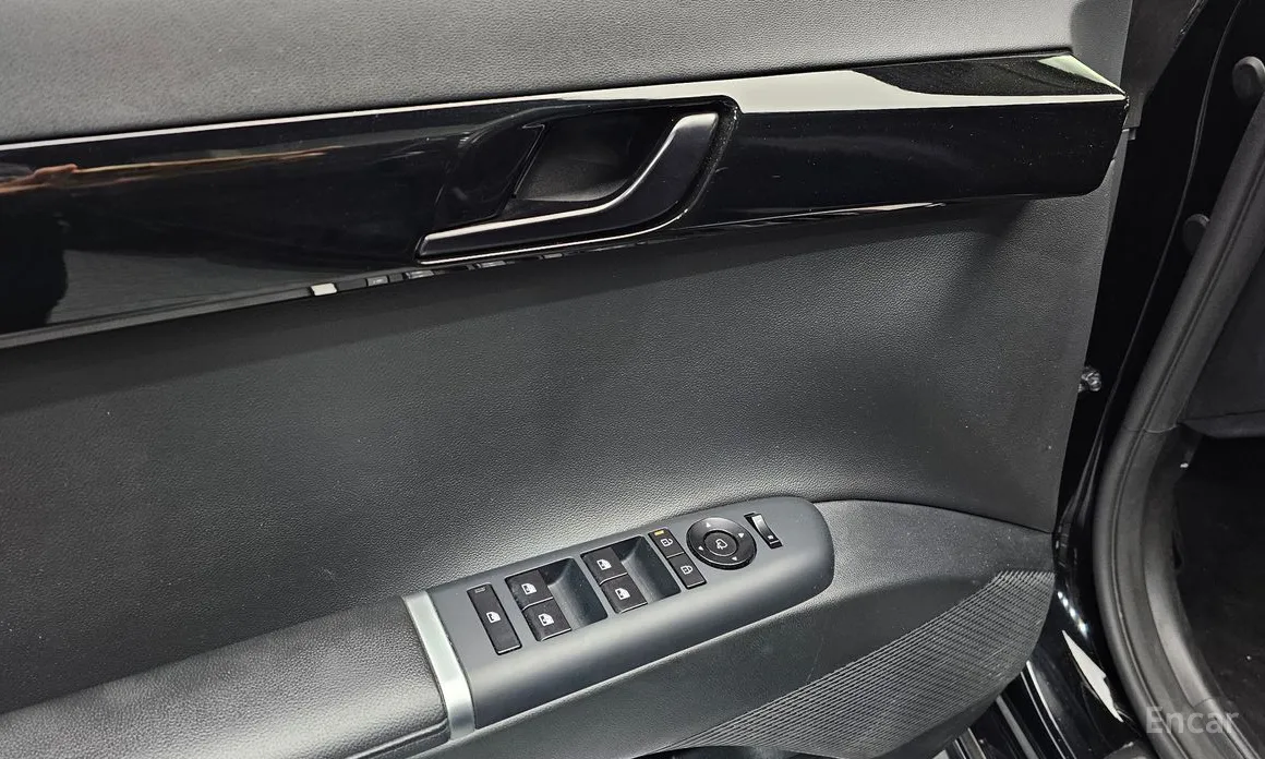 Hyundai Grandeur 2022 2,5 Gasoline 2WD