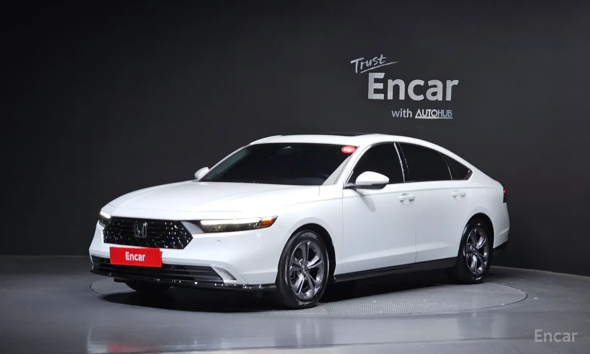 Фото 1 - Honda Accord